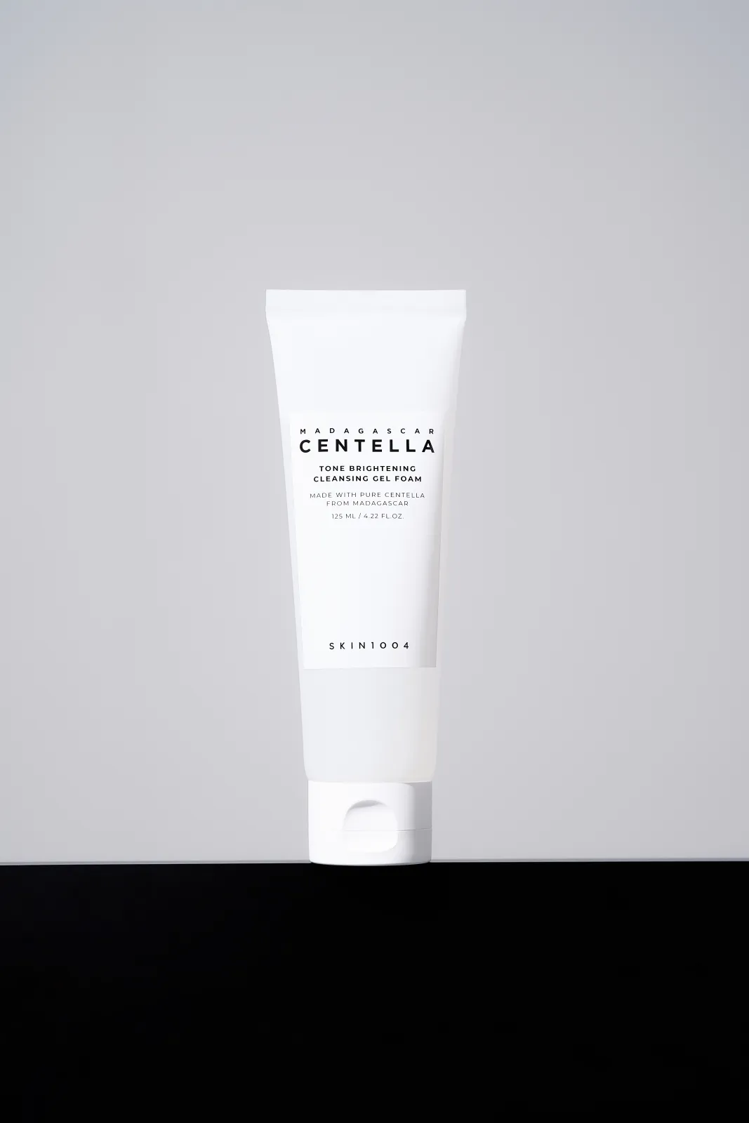 Madagascar Centella Tone Brightening Cleansing Gel Foam 125ml - Image 3