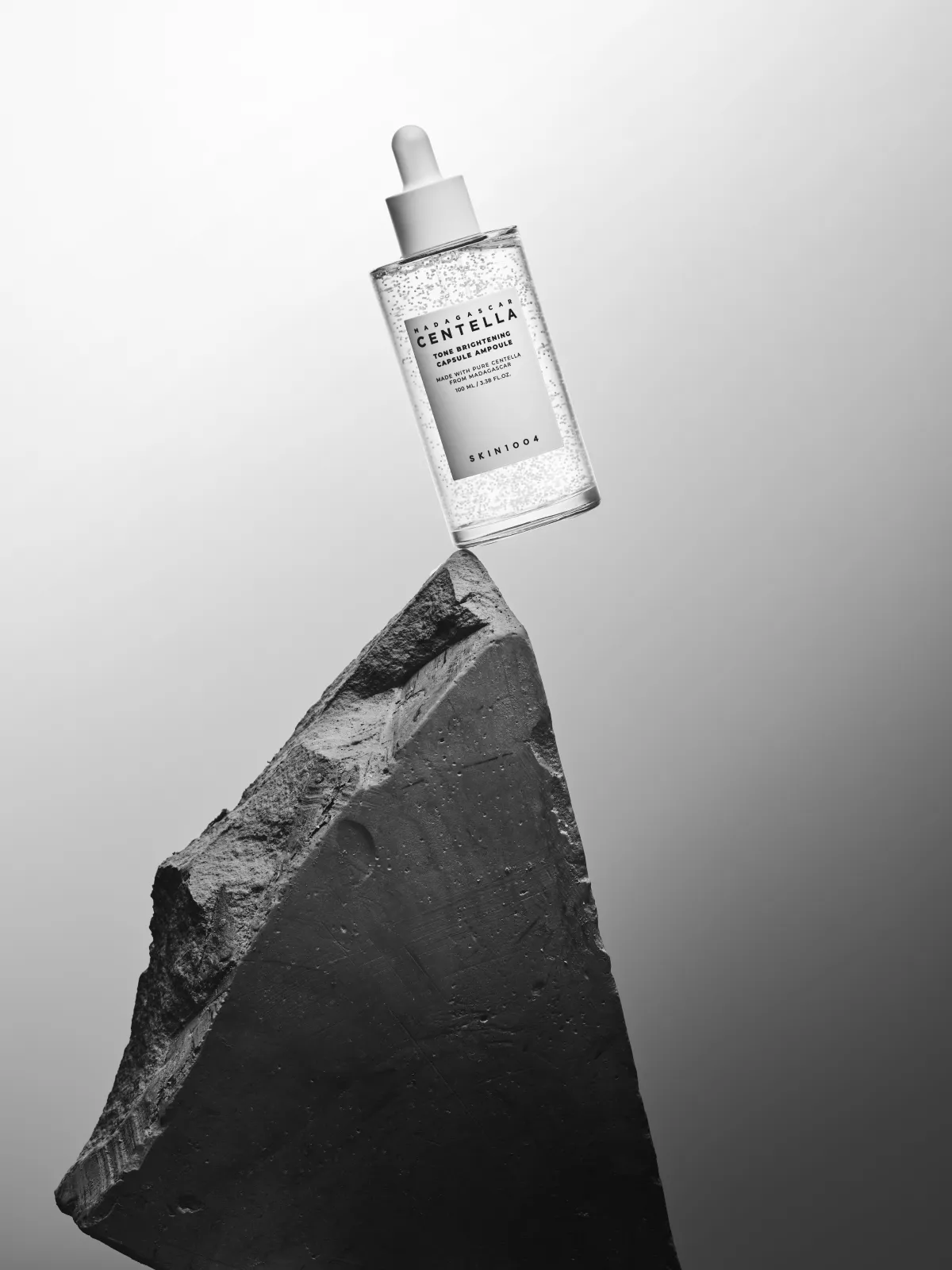 Madagascar Centella Tone Brightening Capsule Ampoule 100ml - Image 2