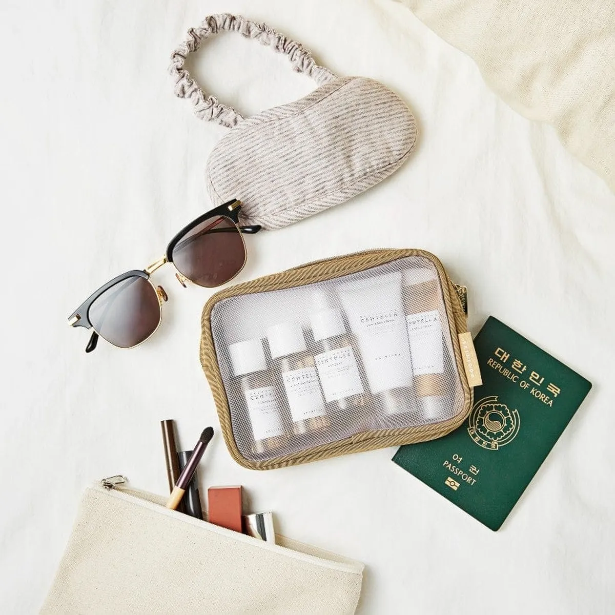 Madagascar Centella Travel Kit - Image 5